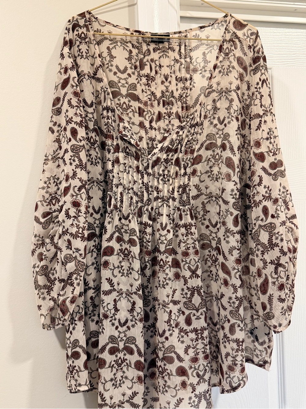 torrid Cream Blouse with Brown Paisley Print